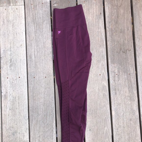 Fabletics Leggings - wine red/purple - XS - Picture 2 of 4